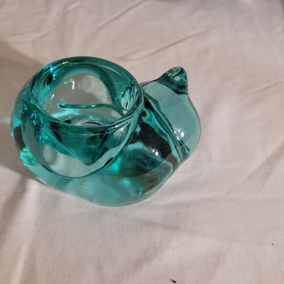 Aquamarine glass Indian Glass Co Sleeping Cats tealight candle holder - Picture 4 of 8